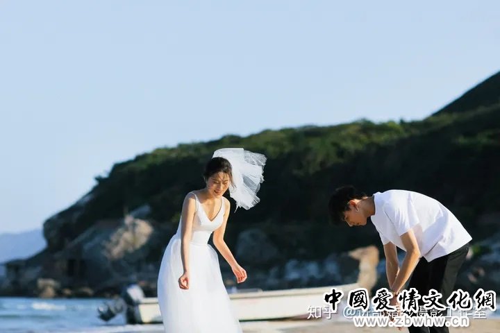 浪漫到骨子里的海边婚纱照欣赏